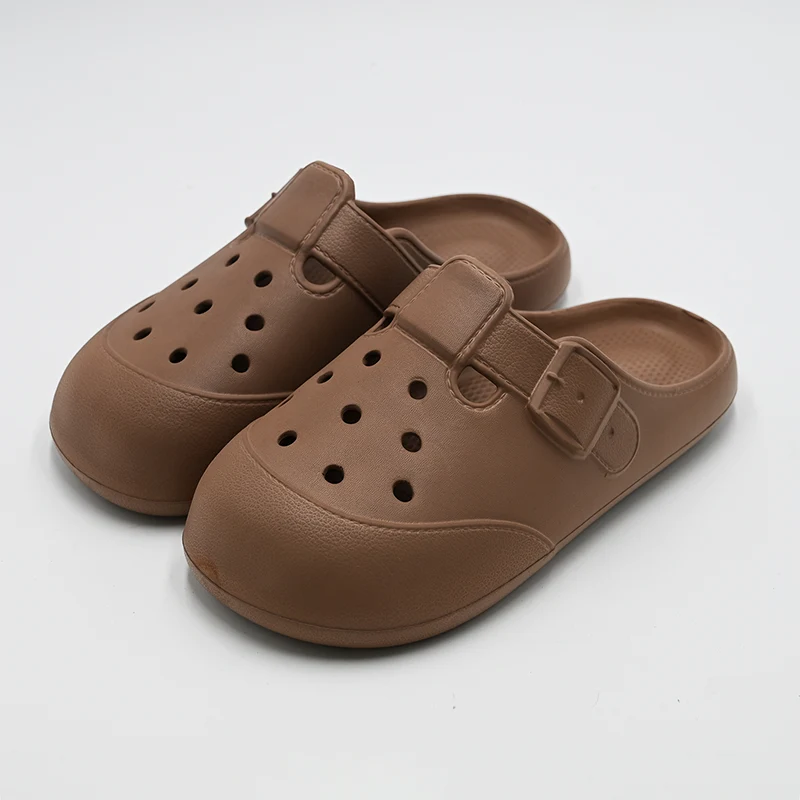 Hole Slippers